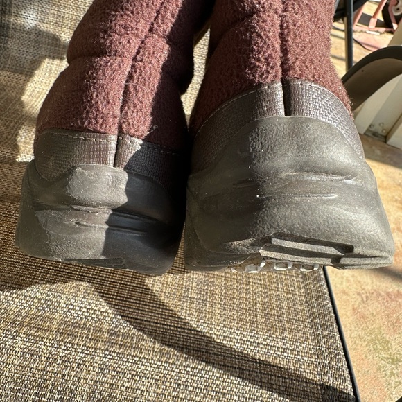 The North Face Women’s US 7 tall winter boots brown - Picture 3 of 9
